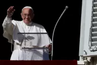 Francisco festejó su cumpleaños 81 en una clínica pediátrica