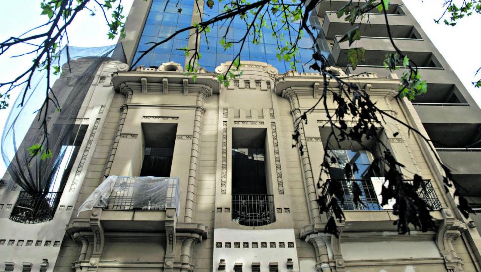 La Capital multó a una firma por la obra en la ex LV12
