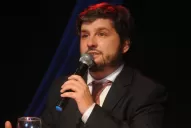 Zelaya tilda de “dictador” a Campero y rechaza las citaciones