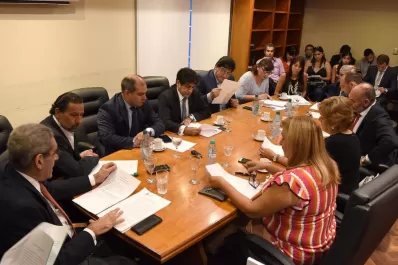 Estofán propone cubrir todas las vacantes en 2018