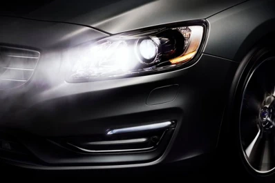 Cuáles son las nuevas luces obligatorias que deben tener todos los autos 0km