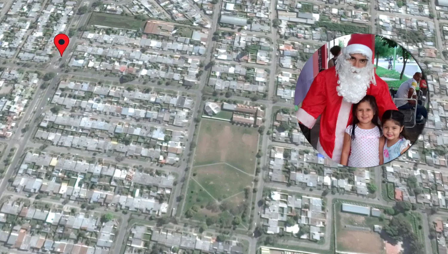 Espíritu Navideño: se disfrazó de Papá Noel y repartió caramelos en el barrio Kennedy