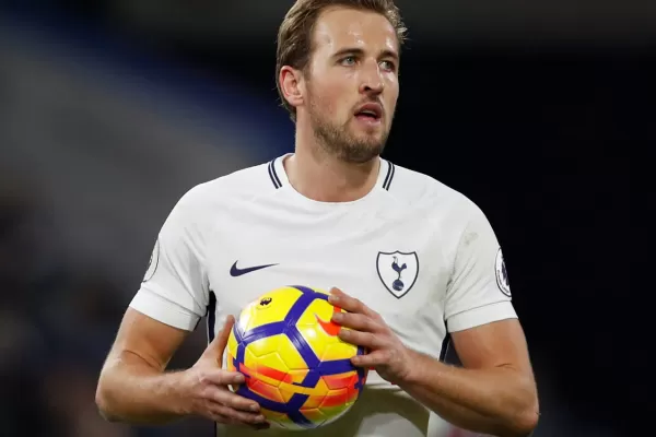 Liga Premier: Harry Kane amenaza el reinado goleador de Lionel Messi