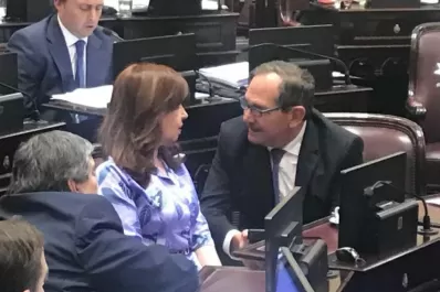 El PJ acompañó al macrismo y aprobó las leyes financieras