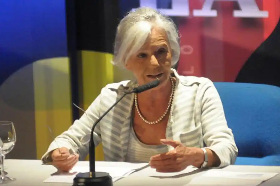 BEATRIZ SARLO. La pensadora, durante una charla que dio invitada por LA GACETA. ARCHIVO