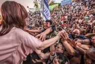 El kirchnerismo despidió el año en las redes con fuertes críticas a Macri