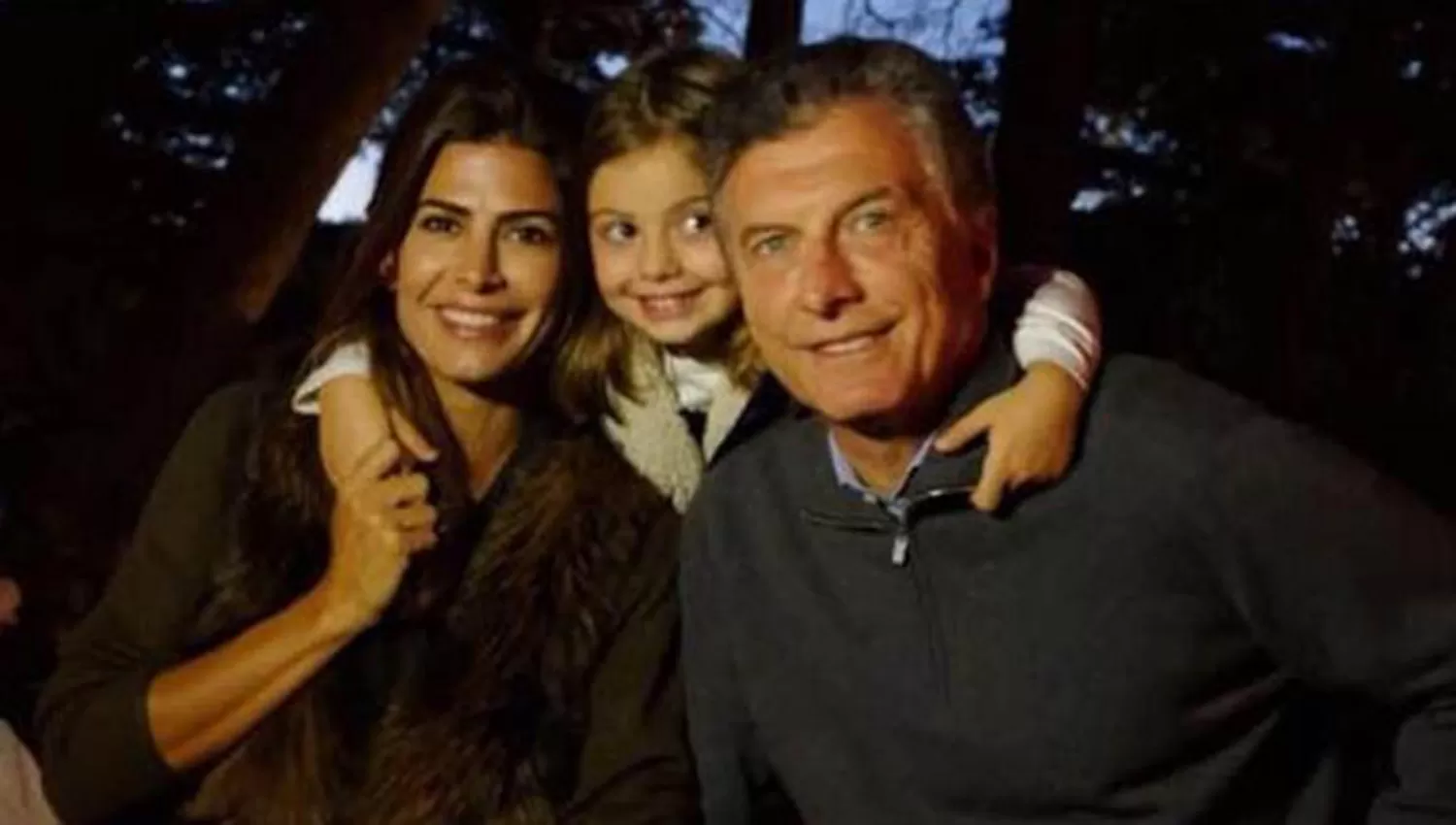 Macri, junto a su mujer Juliana Awada y su hija Antonia. FOTO TOMADA DE AMBITO.COM