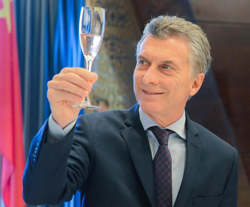 Macri destacó la inversión social de su gestión en un mensaje de fin de año
