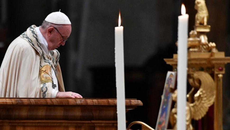 En su mensaje de fin de año, el Papa consideró que el 2017 fue empañado por guerra y mentiras
