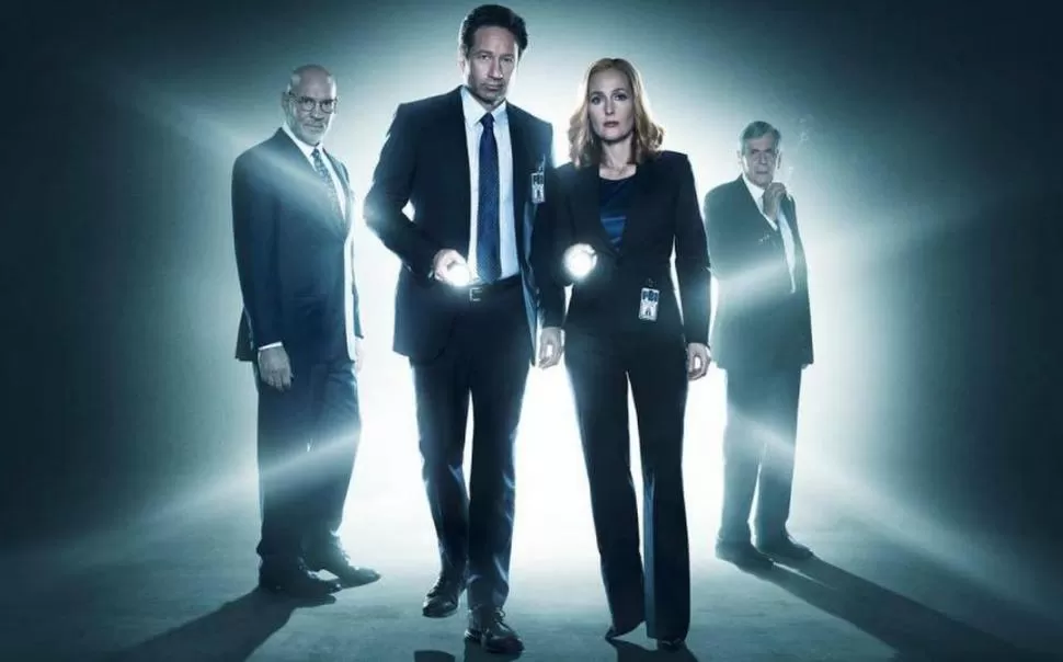 AGENTES DEL FBI. Mulder y Scully, dos personalidades contrapuestas que seguirán lidiando con lo desconocido. cde.laprensa.e3.pe