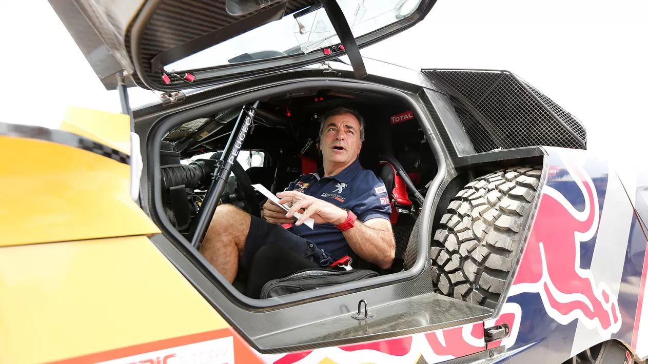 Carlos Sainz integra elequpo Peugeot.
REUTERS
