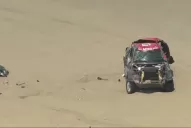 Video: Nani Roma volcó, llegó a la meta y después fue internado