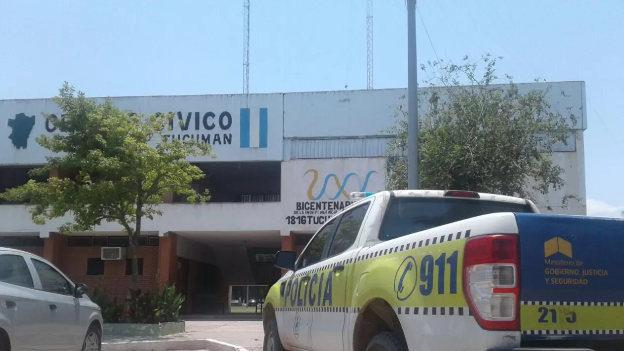 La Policía trata de dar con los autores del robo en Las Cejas. LA GACETA/FOTO DE FRANCO VERA