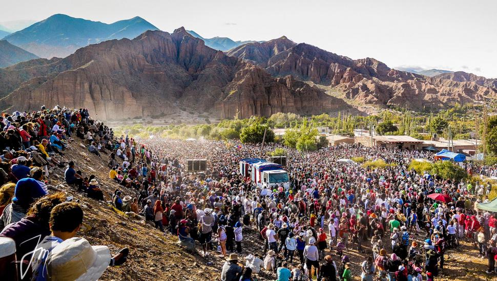 Para festejar el carnaval hay que organizar el viaje lo antes posible