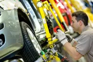 Con un megadecreto, el Gobierno busca eliminar trabas para seducir a los inversionistas