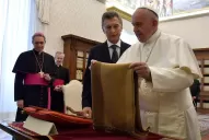 Macri respondió el saludo de Francisco: Argentina lo acompaña con el cariño y el respeto de siempre