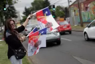 Miles de fieles salieron a las calles para recibir a Francisco en Chile