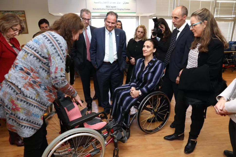 GESTIONES. Una ONG israelita donará un silla de ruedas para el Garrahan.  telam