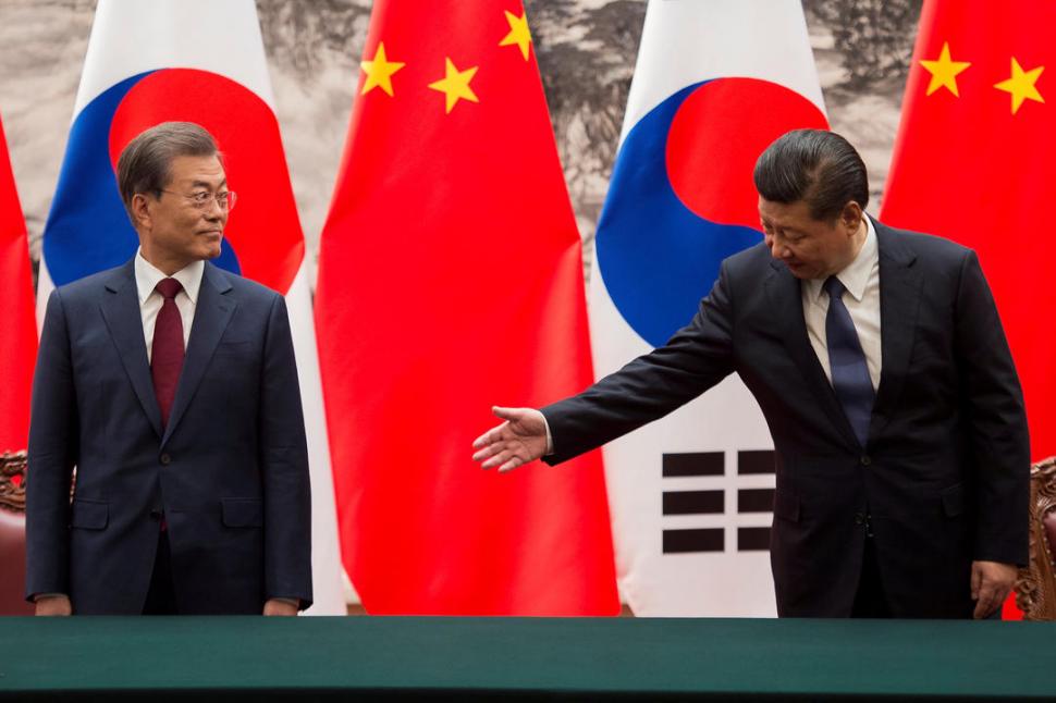 14 DE DICIEMBRE DE 2017. Moon Jae-In y Xi Jinping se reunieron, pero no pudieron consensuar una declaración. reuters