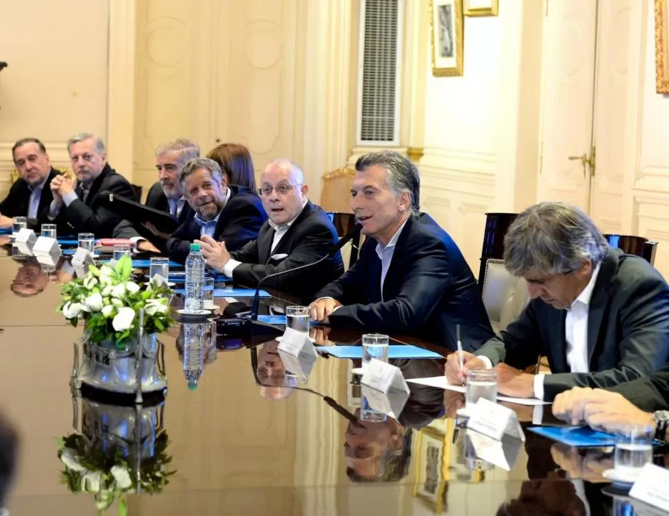 REGRESO AL TRABAJO. Macri encabezó ayer en la Casa Rosada la primera reunión de gabinete del año. presidencia DE LA NACIÓN