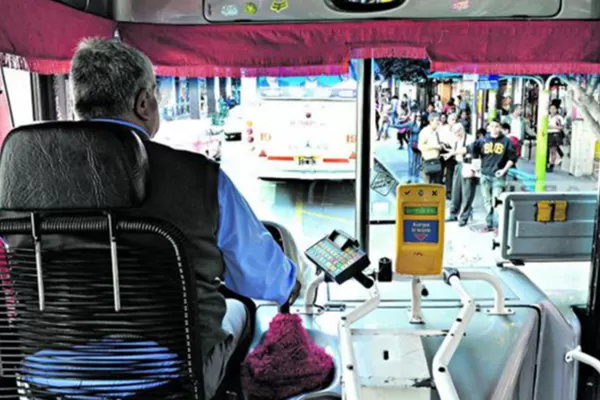 Volvió a funcionar el botón antipánico en el transporte urbano de Tucumán