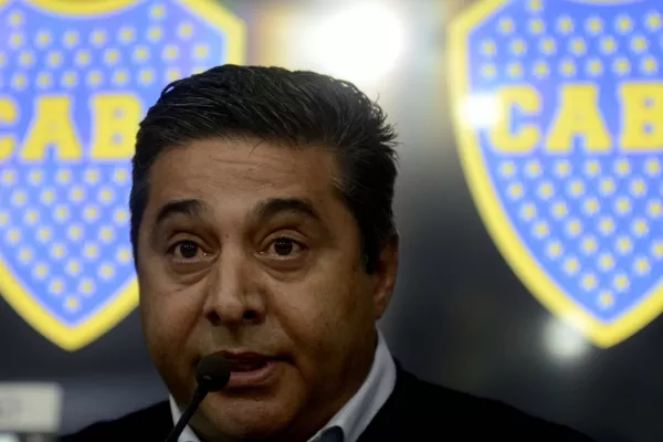 Angelici cree en la inocencia de Cardona y Barrios