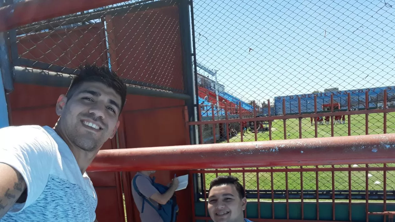 La selfie que Díaz se sacó en el Julio Humberto Grondona.
