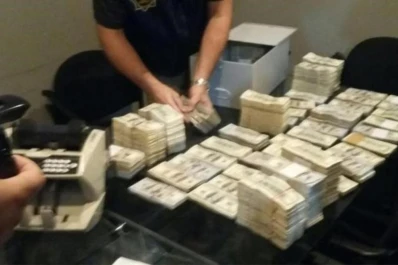 La Policía halló  U$S 4 millones de Balcedo en cajas de seguridad