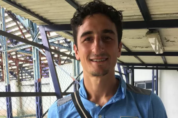 Debut con accidente para el uruguayo Lamas