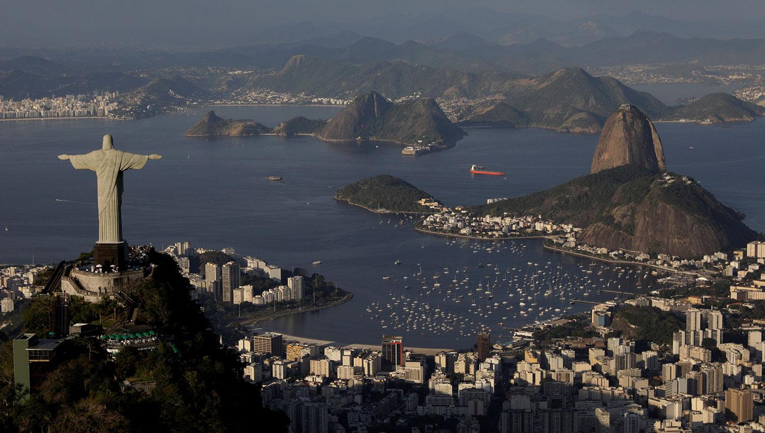 PLAYA. Río de Janeiro se encuentra dentro de la zona en la que hay problemas con la fiebre amarilla. REUTERS