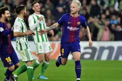 Video: Barcelona goleó a Betis con paciencia y una gran tarea de Lionel Messi