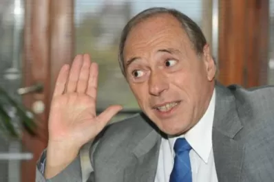 Exigen la renuncia de Zaffaroni a la Corte Interamericana