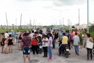 Los gestores no aparecen y los que pagaron anticipos por casas sociales quieren ocuparlas