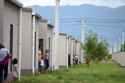 Promesas y quejas en grupos de WhatsApp