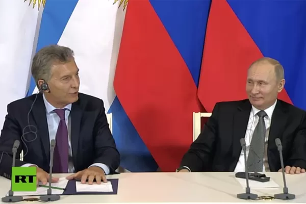 Mundial 2018: Macri le anticipó a Putin que irá a Rusia a ver jugar a la Selección Argentina