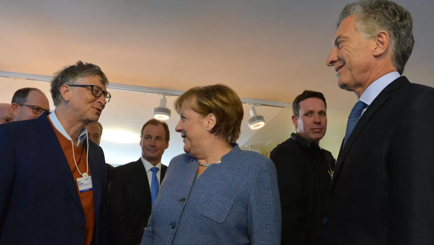 Bill Gates, Angela Merkel y Mauricio Macri en Davos, Suiza. (Télam)