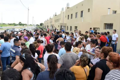 El Gobierno se despega del escándalo del IPV y el fiscal empieza a investigar nombres de falsos gestores