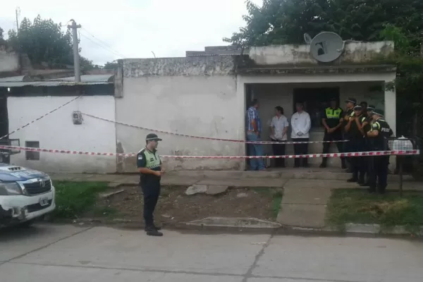 La Costanera: un hombre entró a una vivienda y mató a tiros a una mujer