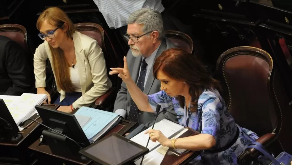 Cristina Fernández de Kirchner e la última sesión del año en el Senado. FOTO TOMADA DE CLARÍN.COM