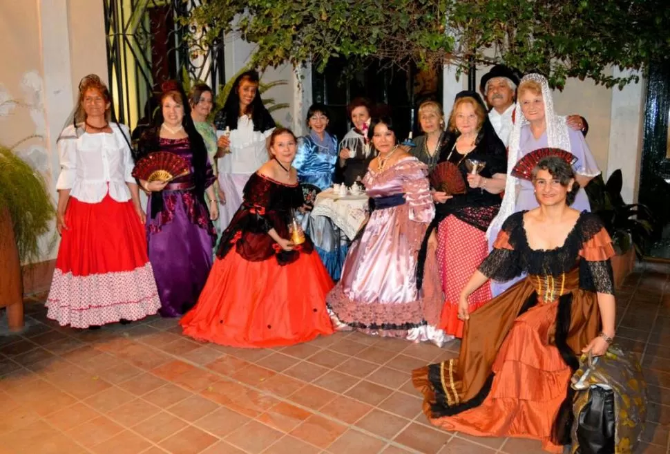 ADULTOS MAYORES. El elenco del Ente Cultural presentará “Las mujeres de la casa”, en la Casa Padilla.   
