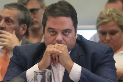 Triaca dice que ofreció su renuncia