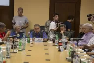 Dividida, la conducción de la CGT respaldó la marcha de Camioneros