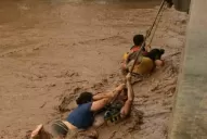 Dramático rescate en Lules: el río creció de golpe y ya no pudimos hacer nada