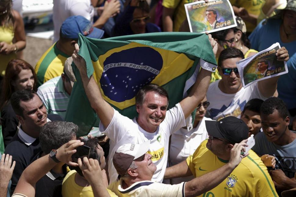 DE POSICIONES RADICALES. Bolsonaro es el referente de la ultraderecha. fotos REUTERS (archivo)