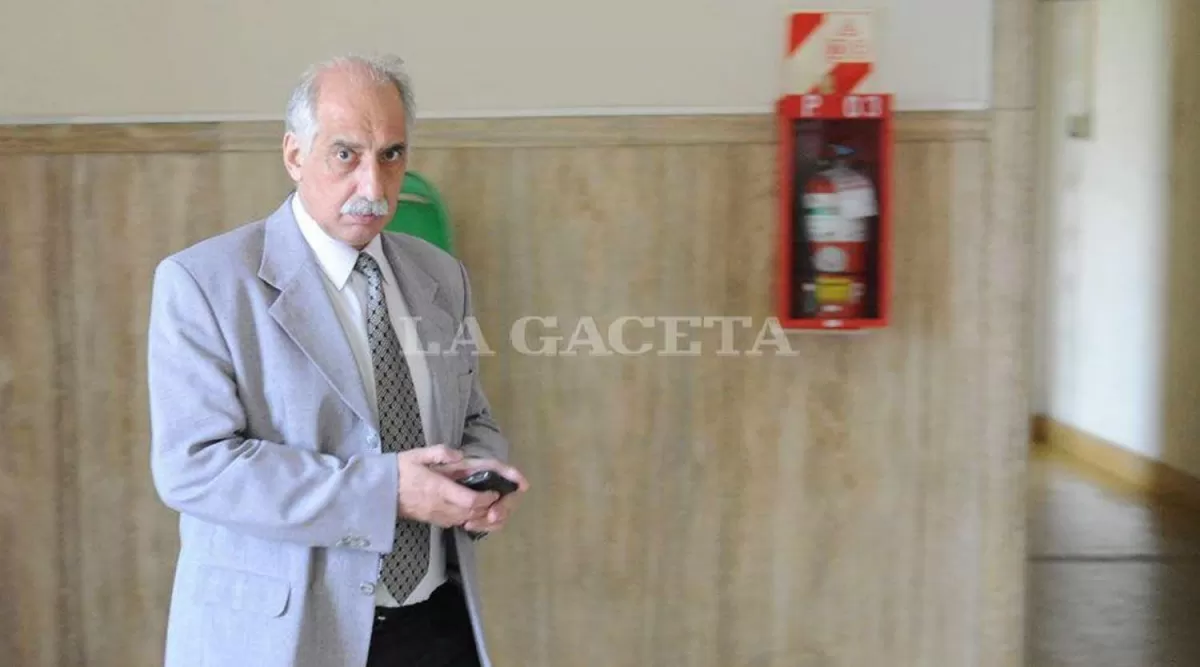 CARLOS ALBACA. El ex fiscal acusado de entorpecer la causa Lebbos. LA GACETA/ ARCHIVO
