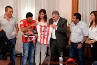 Sagra confirmó que el changarín que rescató a una familia de la crecida del río Colorado comenzó ayer su nuevo trabajo