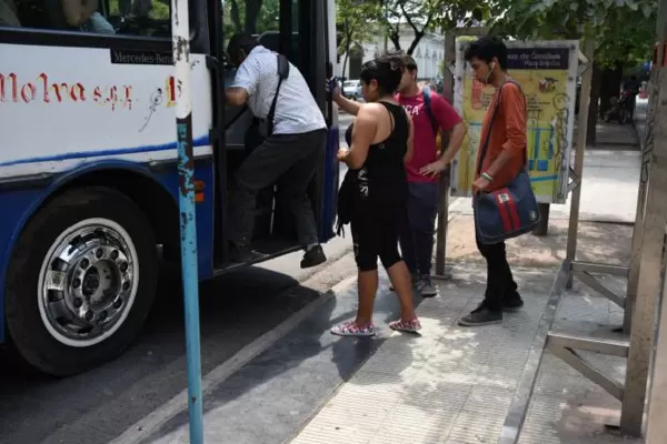 Sube el boleto a $ 12,50 y aumenta la tarifa de taxis