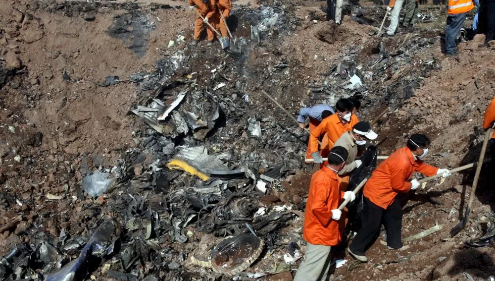 El ATR-72 de la empresa Aseman Airlines desapareció de los radares 50 minutos después de despegar. (Lasexta.com)