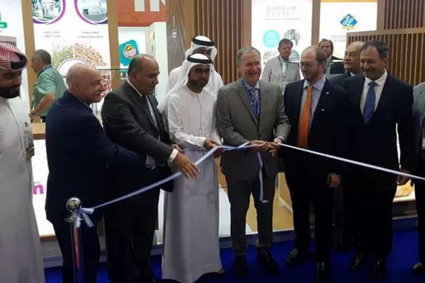Manzur acompañó a los empresarios tucumanos en la apertura de la Gulfood