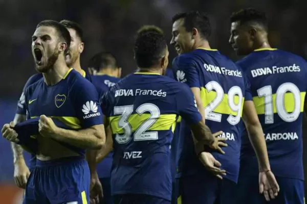 Boca le ganó a Banfield con un gol de Tevez y hace más de un año es el líder de la superliga